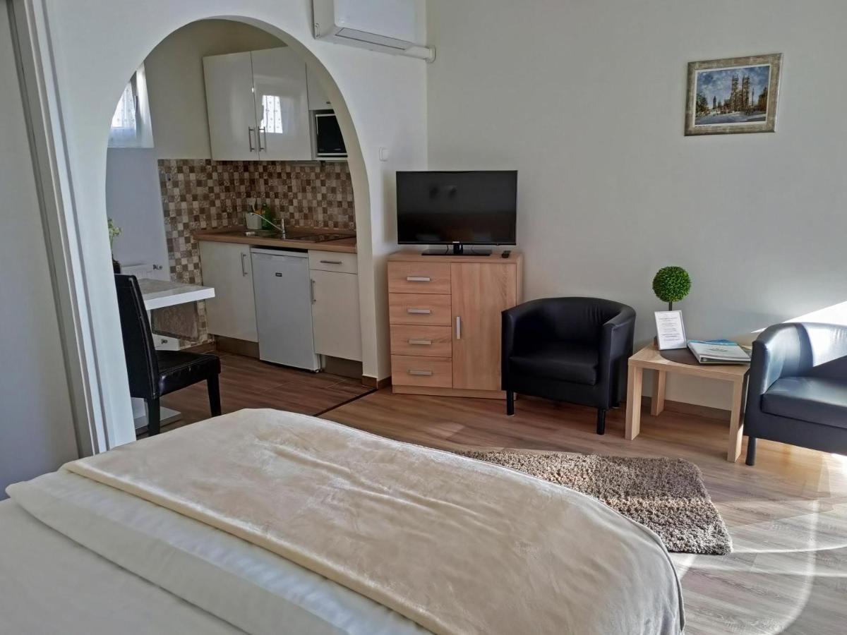 Szecsenyi Apartman Hévíz 外观 照片