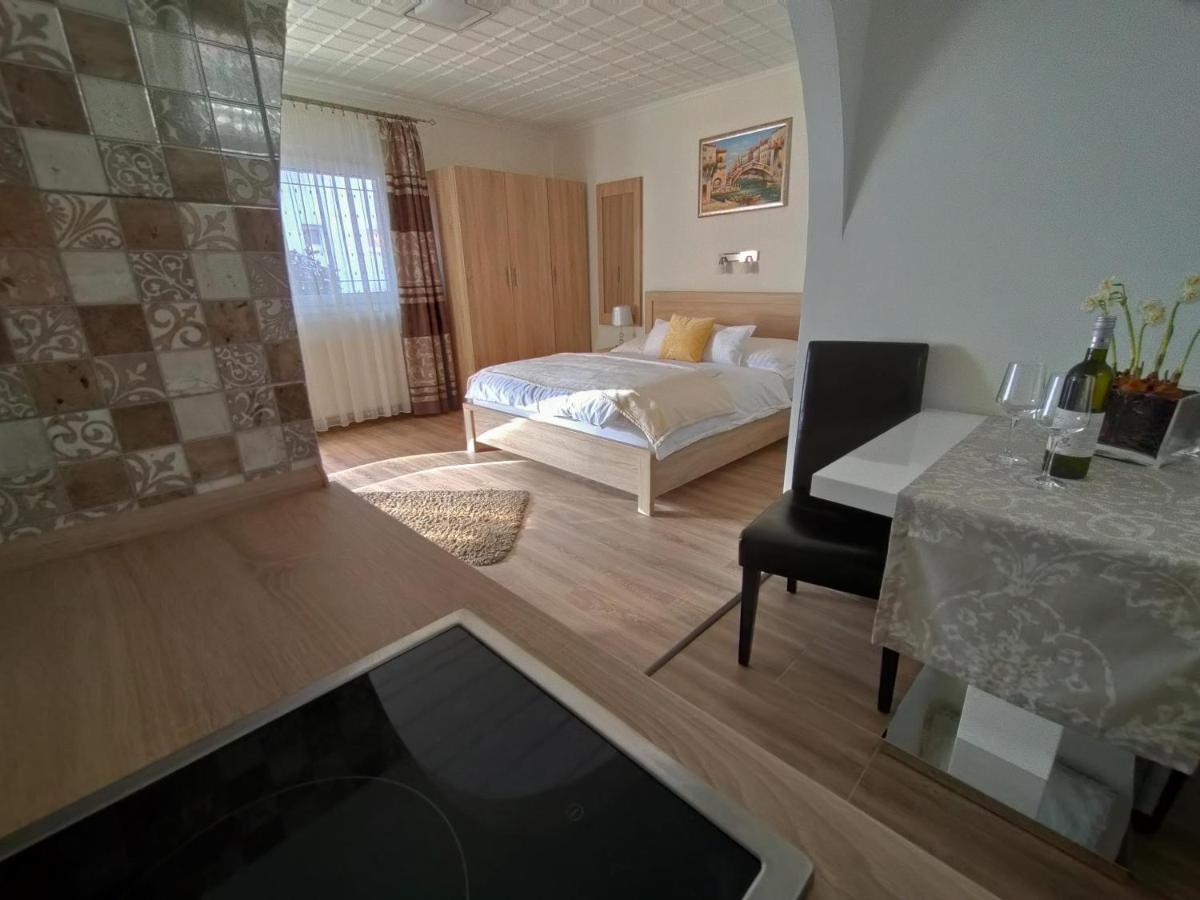 Szecsenyi Apartman Hévíz 外观 照片